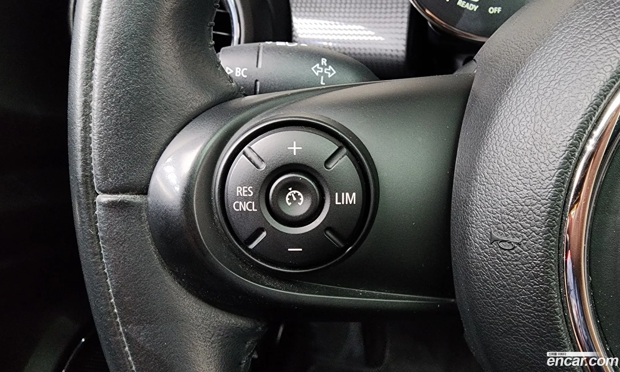 Mini Cooper 2021 WMWXV7109M2N71064 — 11