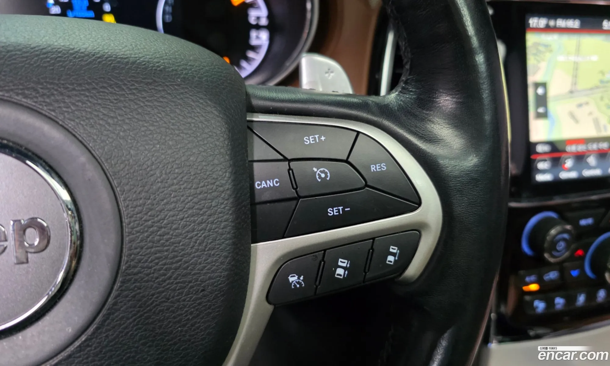 Jeep Grand Cherokee 2020 — 14