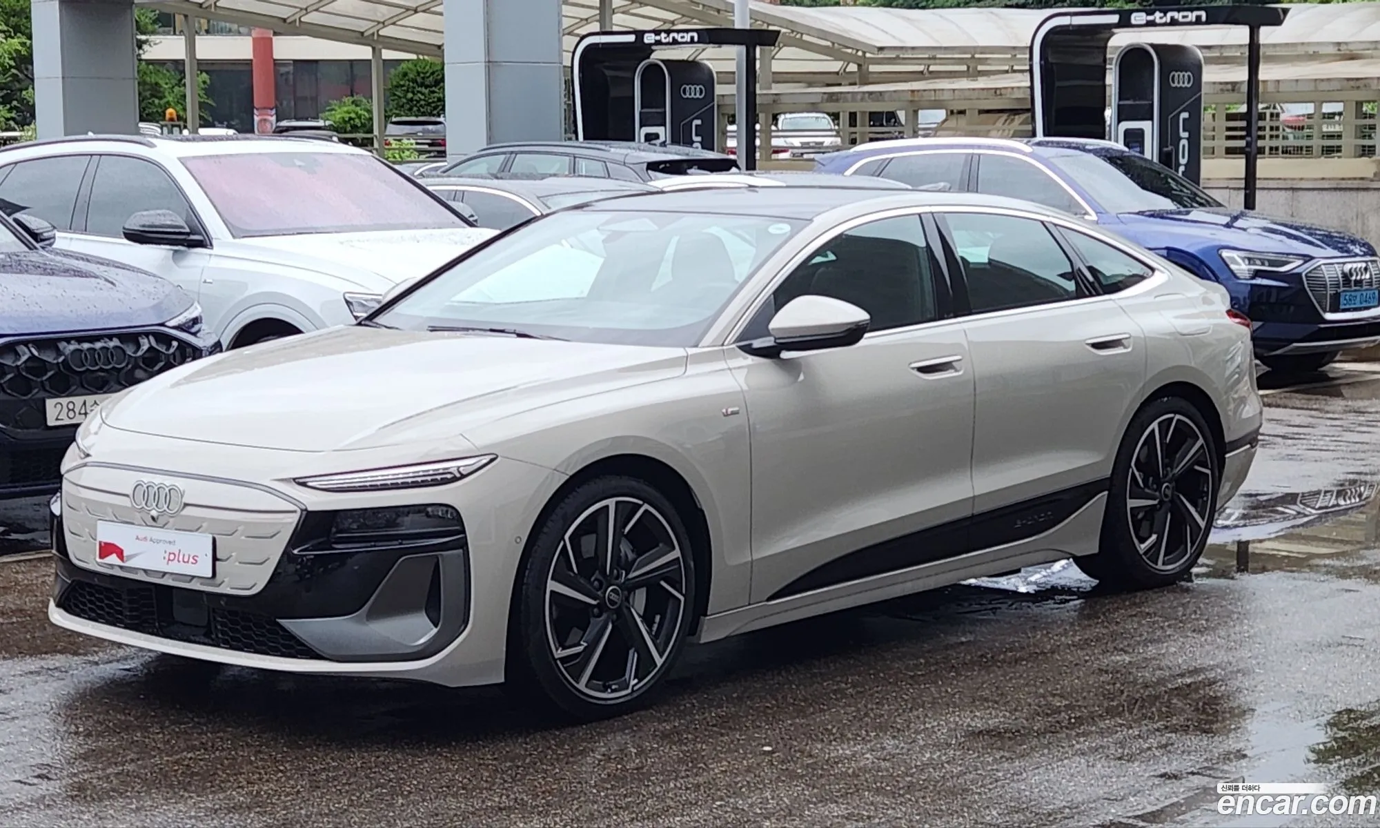 Audi A6 e-tron 2025 — 17