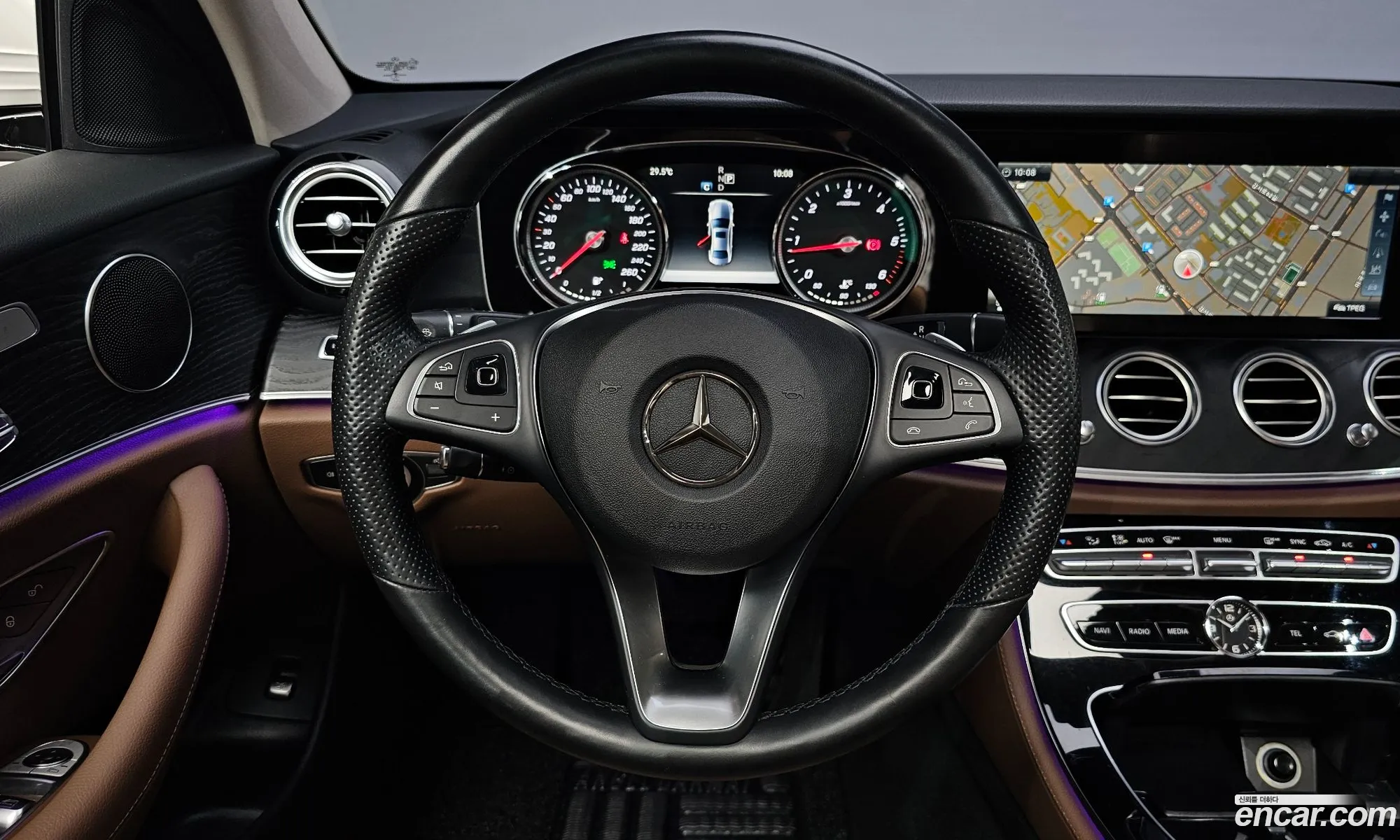 Mercedes-Benz E-Class W213 2017 WDDZF0FB3HA195599 — 34