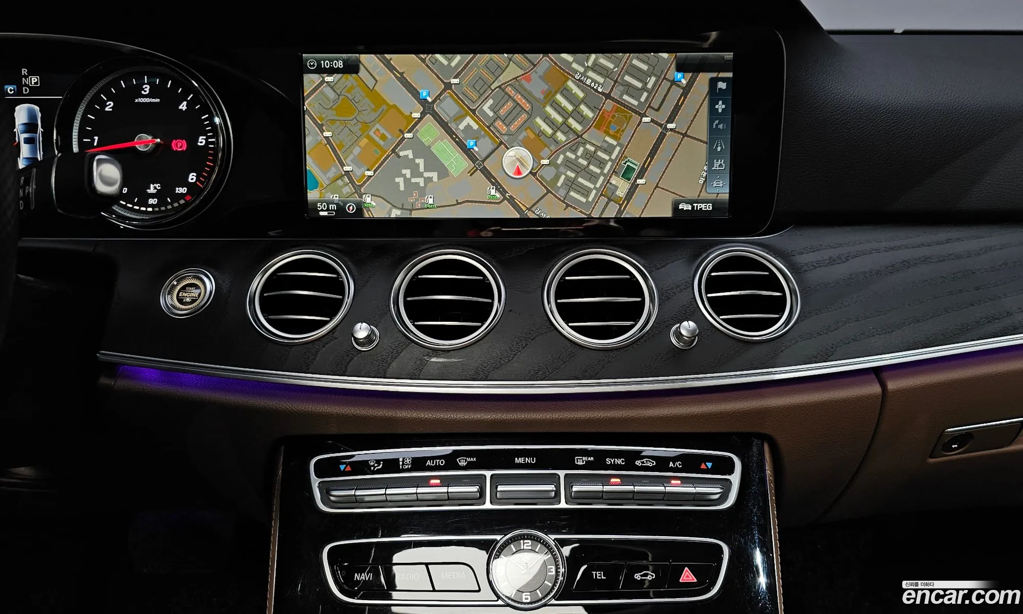 Mercedes-Benz E-Class W213 2017 WDDZF0FB3HA195599 — 26