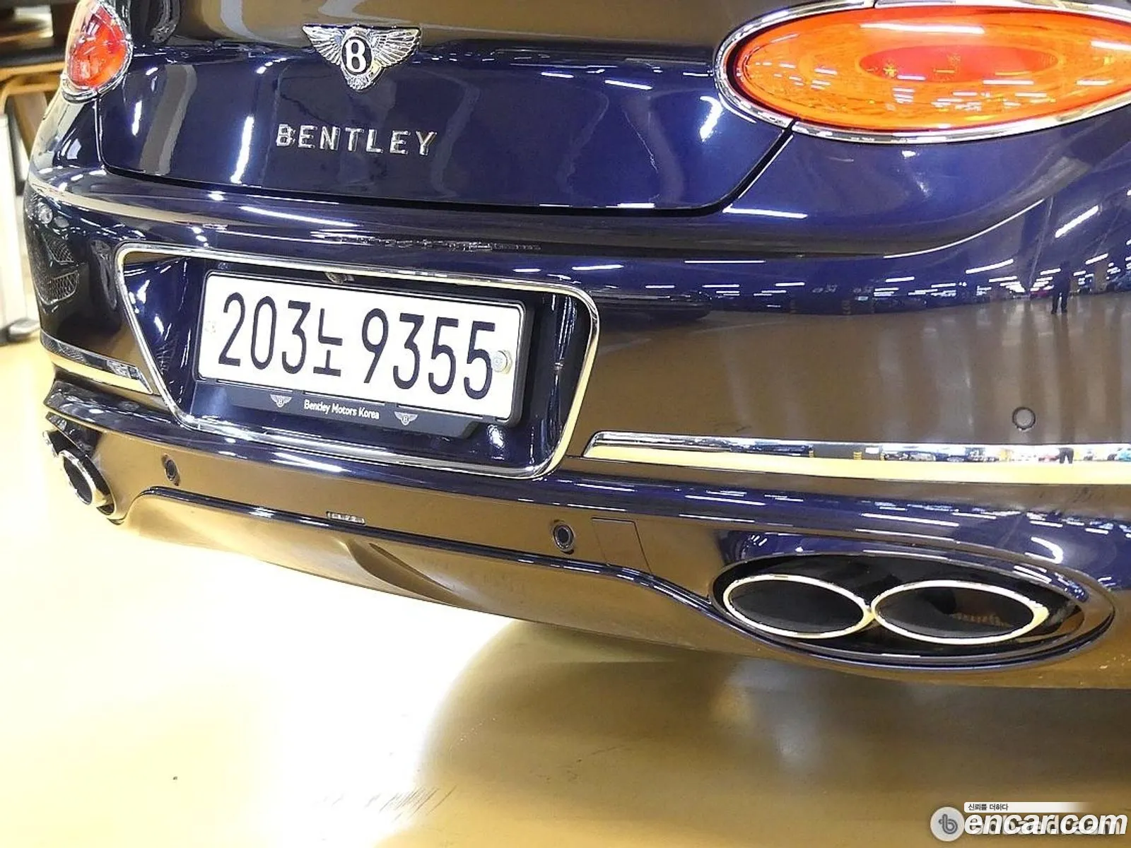 Bentley Continental GT 2022 — 13