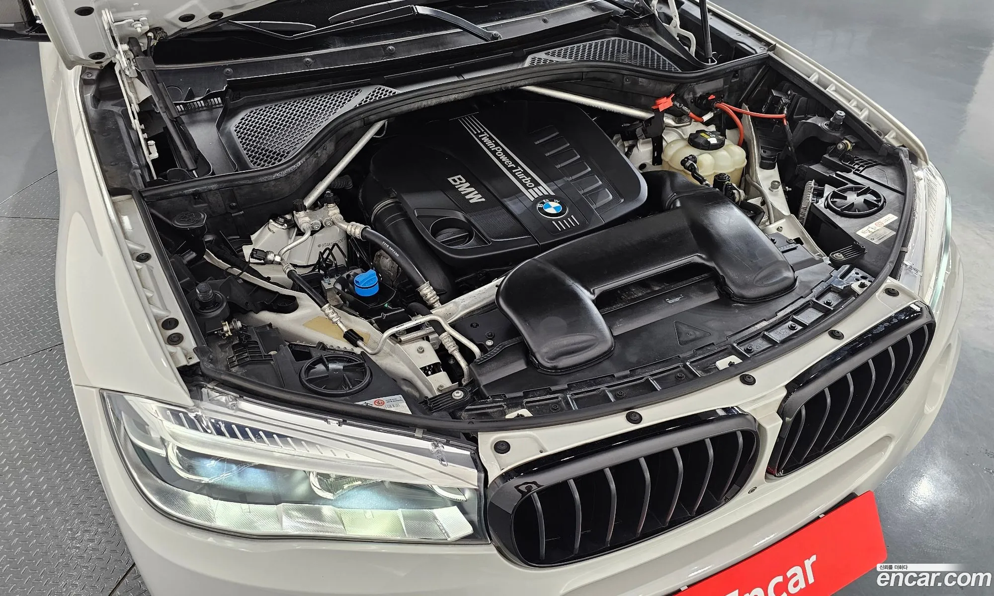 BMW X5 2017 — 13