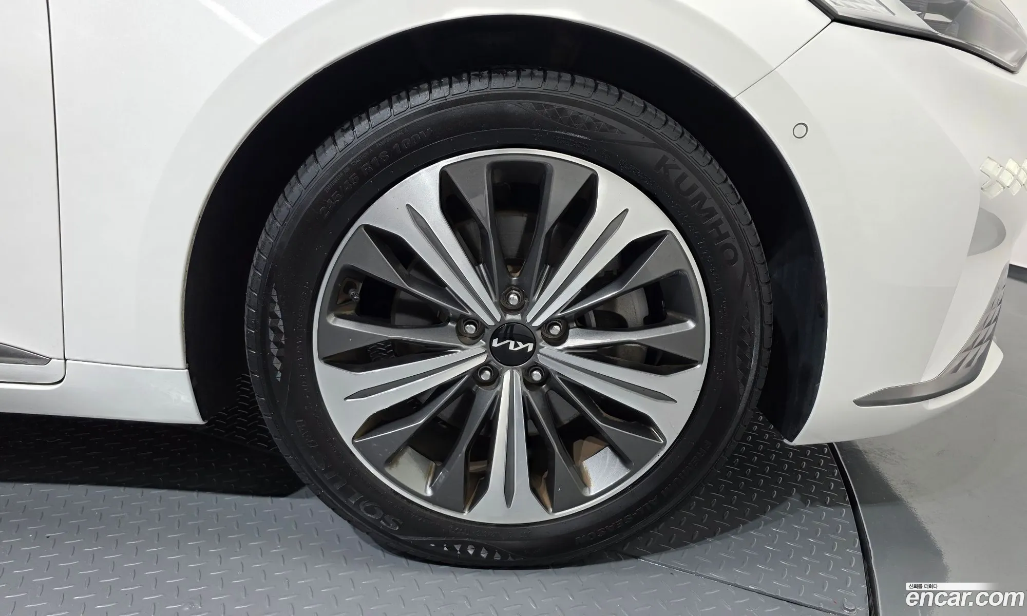 Kia K8 2021 — 12