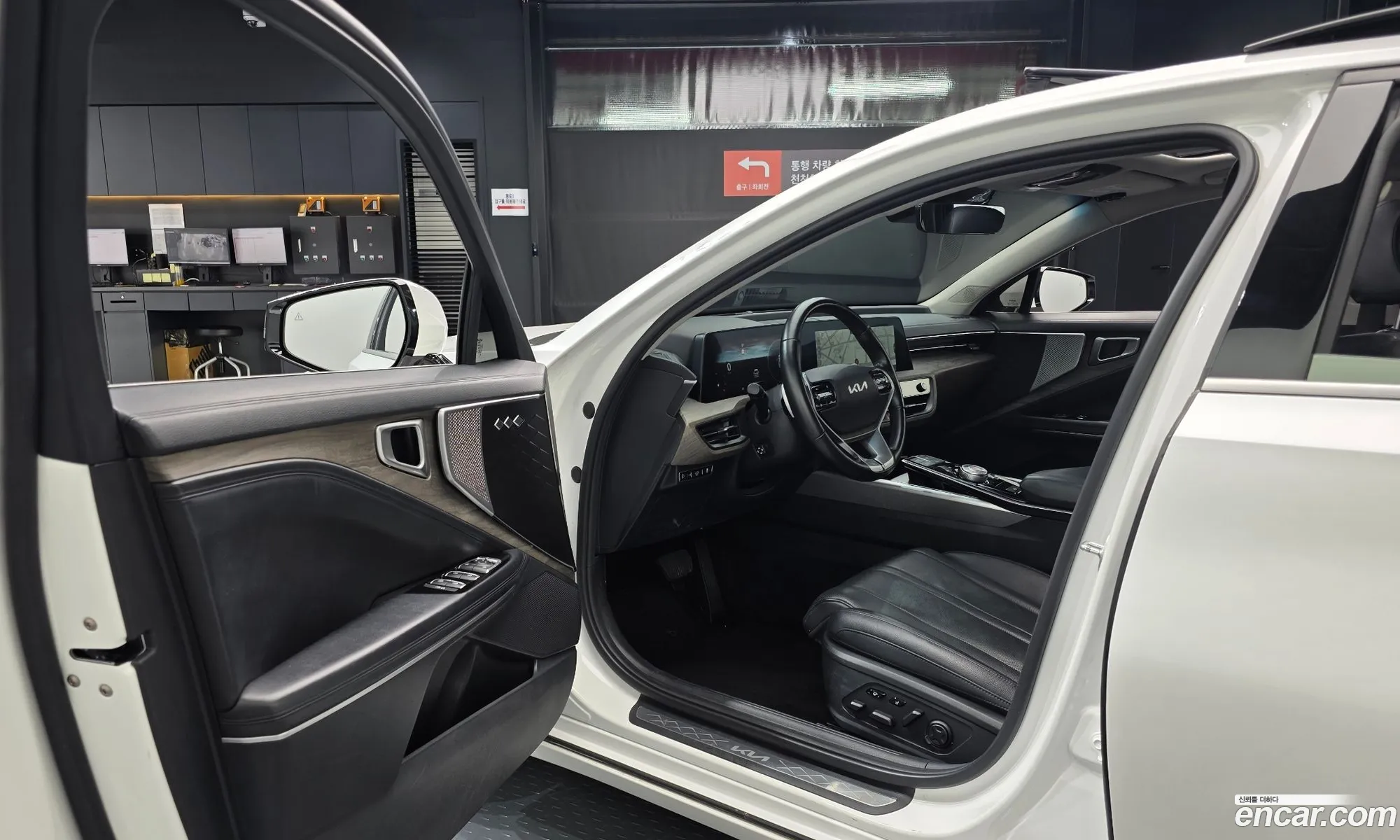 Kia K8 2021 — 13