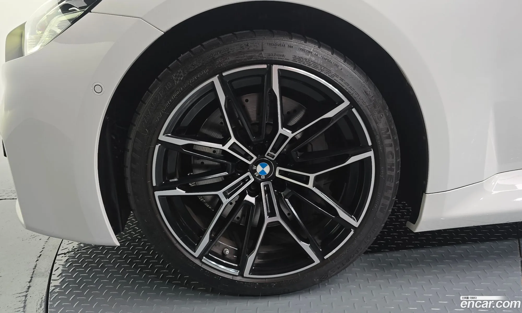 BMW M2 2024 WBS11DM0XR8E45164 — 23
