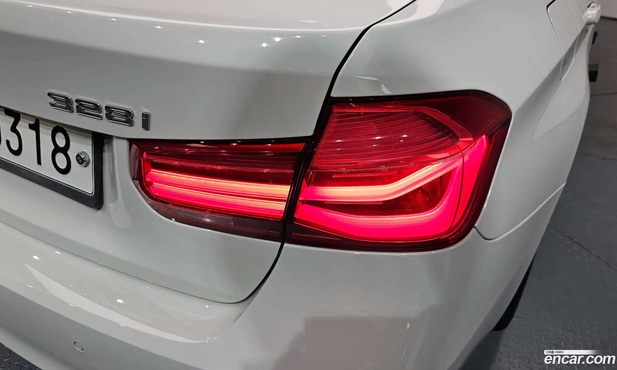 BMW 3 Series 2016 WBA8E9106GK437875 — 30