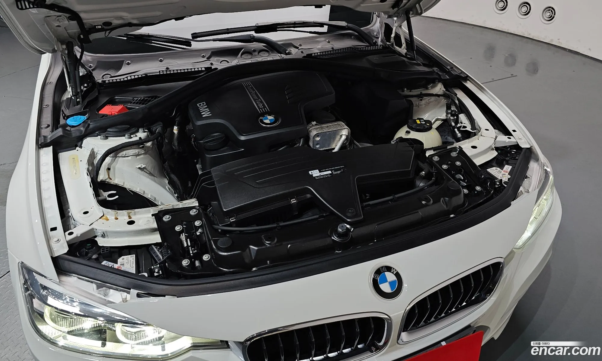 BMW 3 Series 2016 WBA8E9106GK437875 — 13