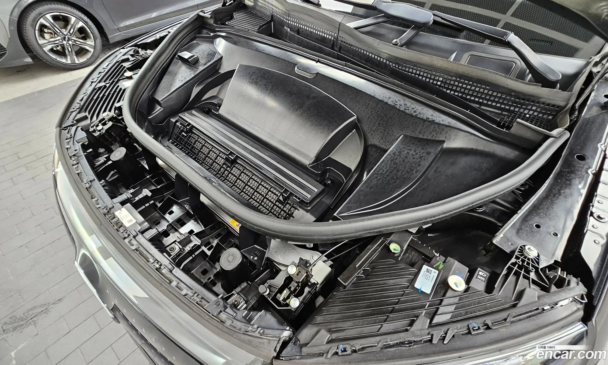 Mercedes-Benz EQE SUV X294 2023 — 17