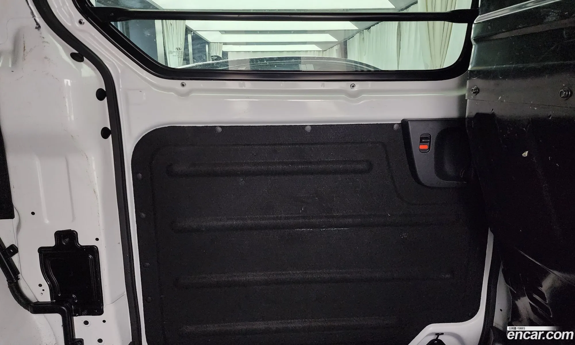 Hyundai Grand Starex 2021 — 3