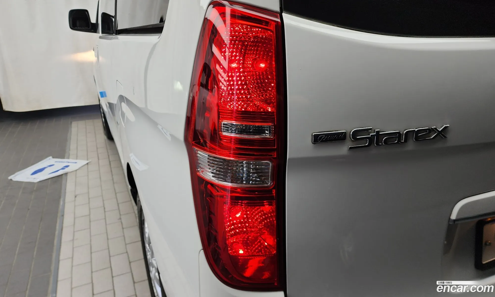 Hyundai Grand Starex 2021 — 17