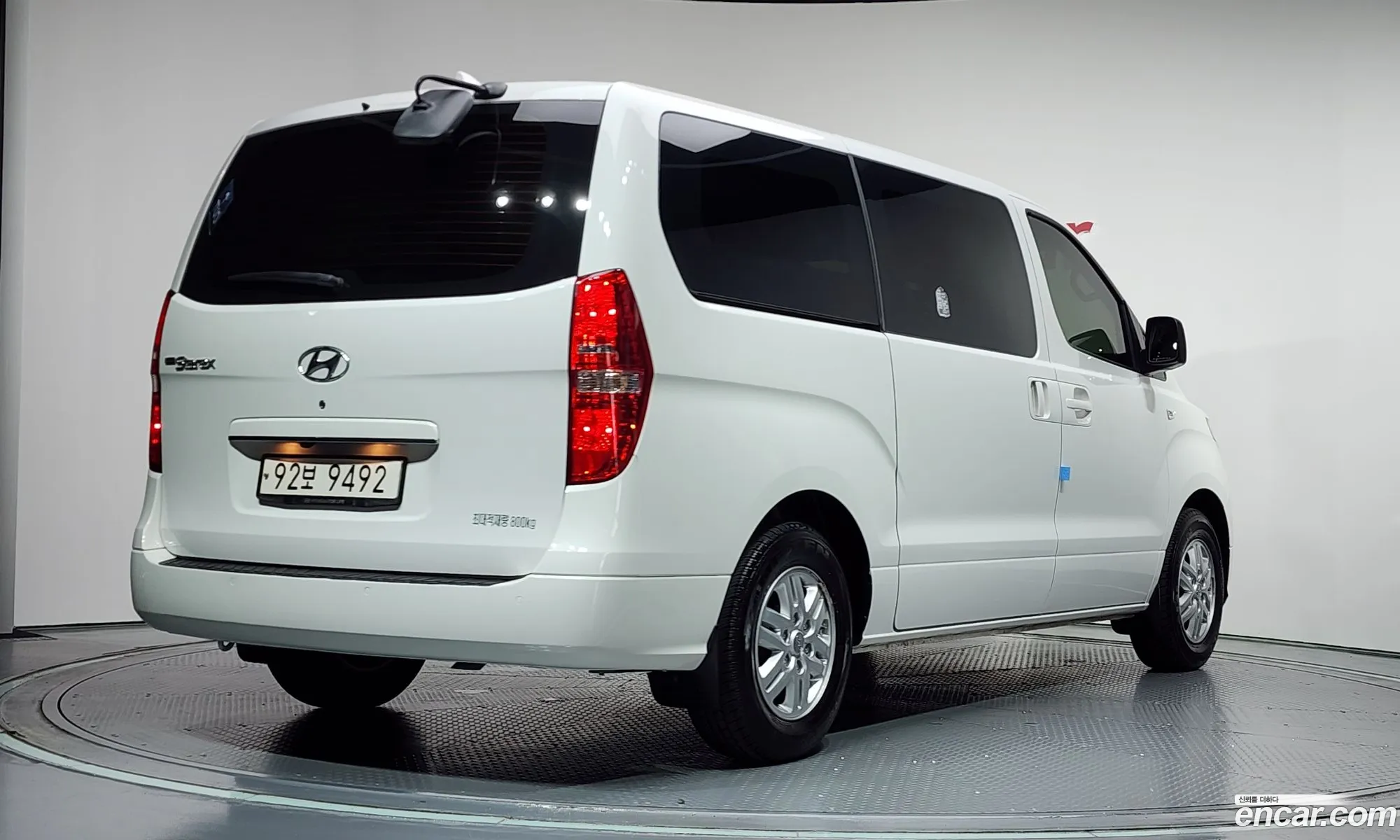Hyundai Grand Starex 2021 — 4