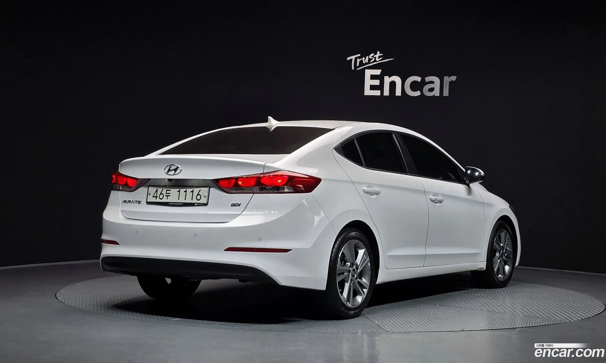Hyundai Elantra AD 2017 — 6