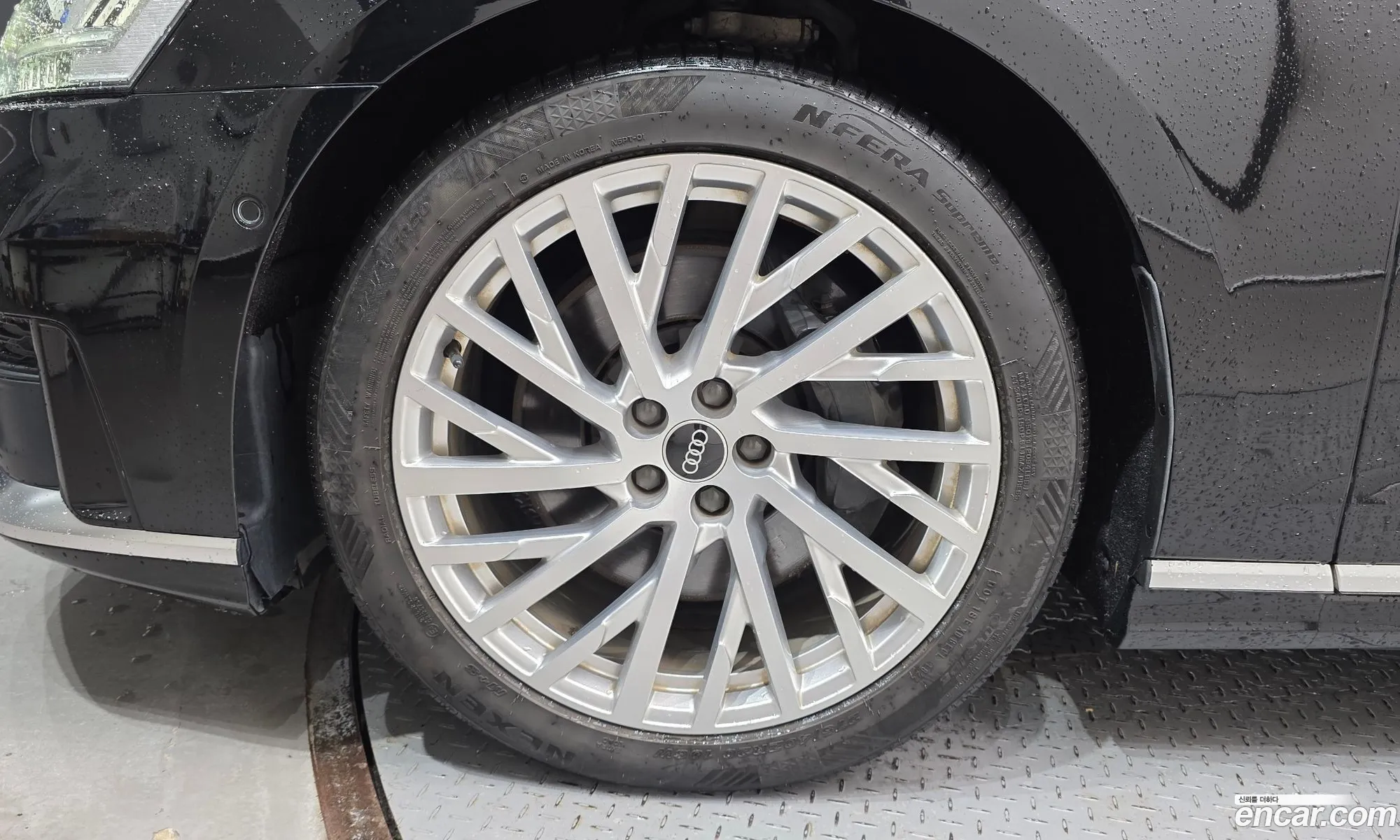 Audi A8 2021 WAUZZZF85MN031815 — 23