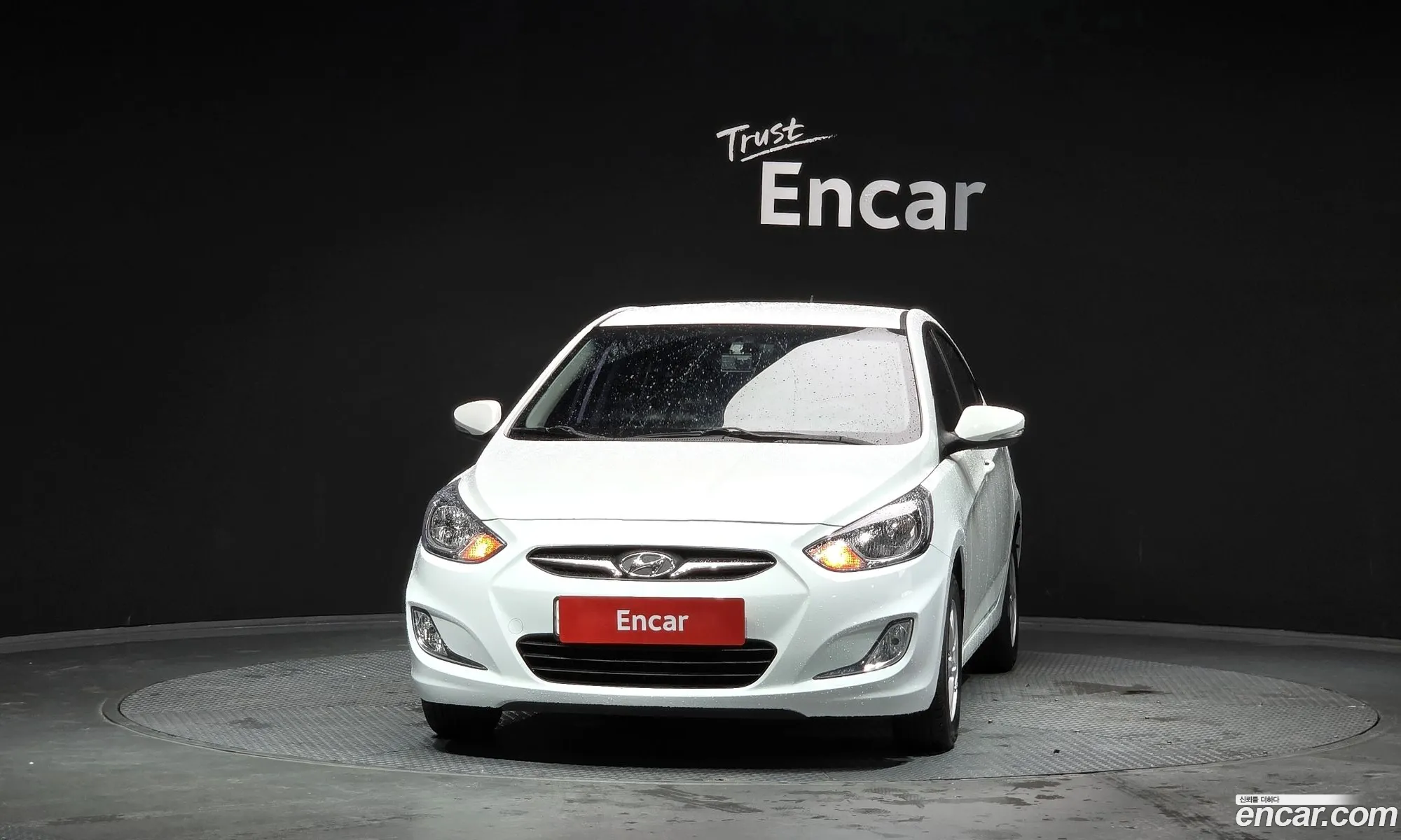 Hyundai Accent 2012 — 18