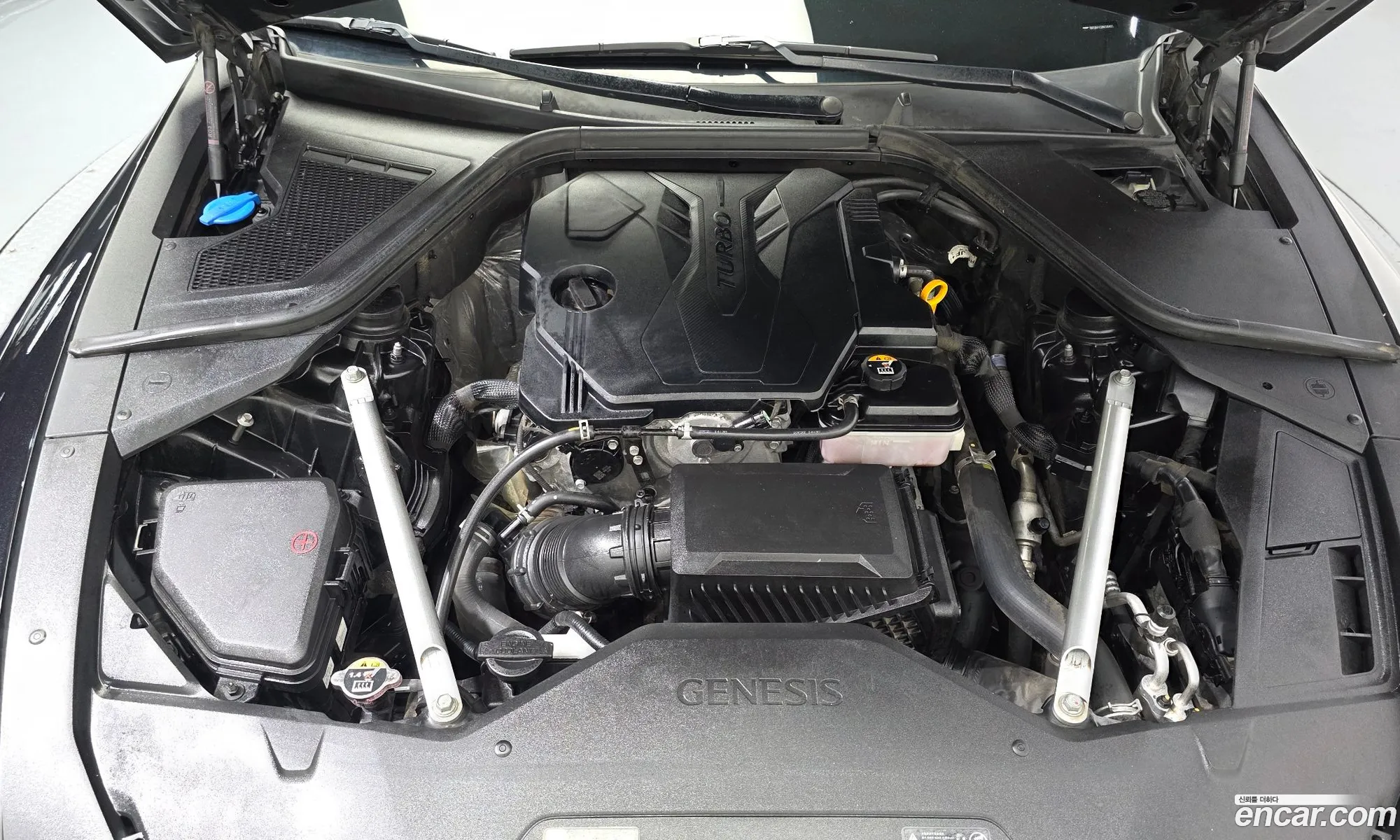 Genesis G80 2022 — 13