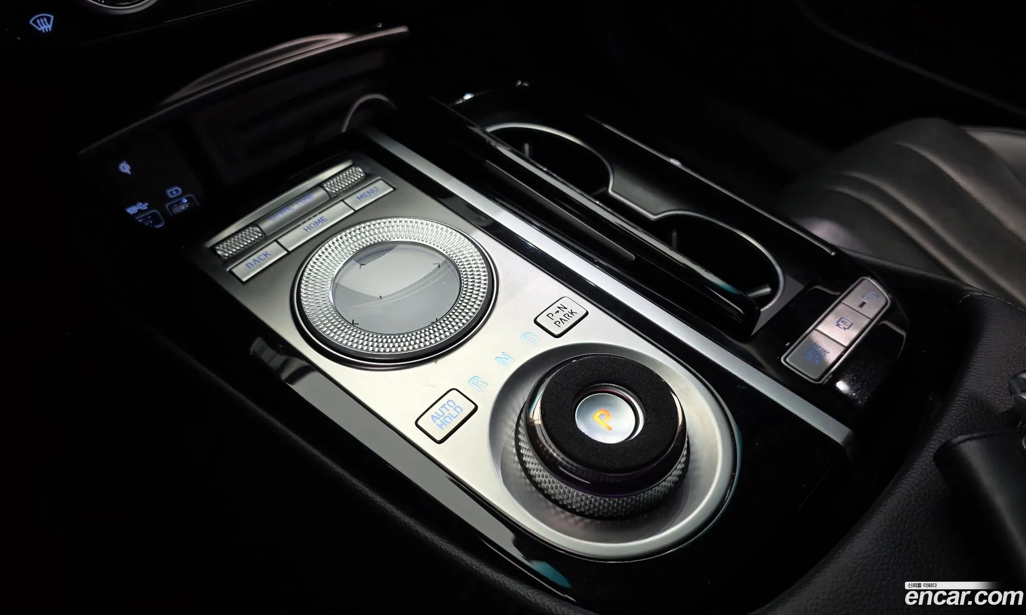 Genesis G80 2022 — 10