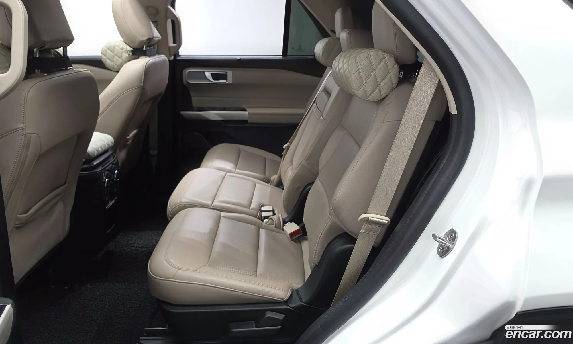 Ford Explorer 6th Gen 2021 1FMSK8FH7MGB48203 — 25