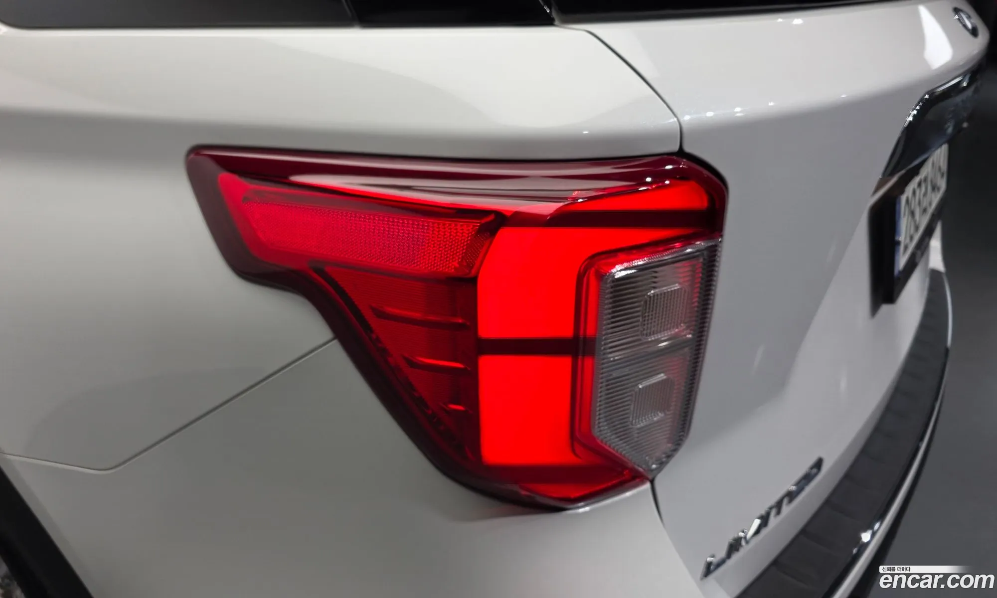 Ford Explorer 6th Gen 2021 1FMSK8FH7MGB48203 — 3