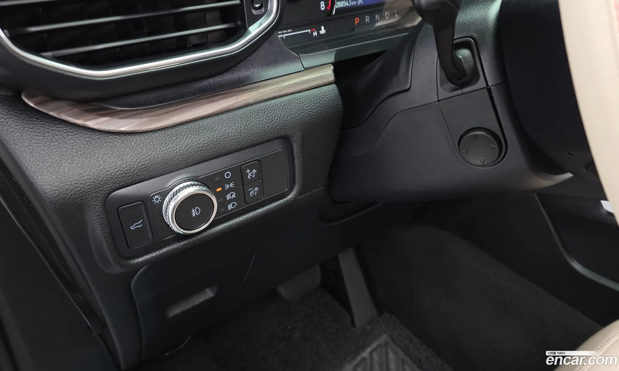Ford Explorer 6th Gen 2021 1FMSK8FH7MGB48203 — 31