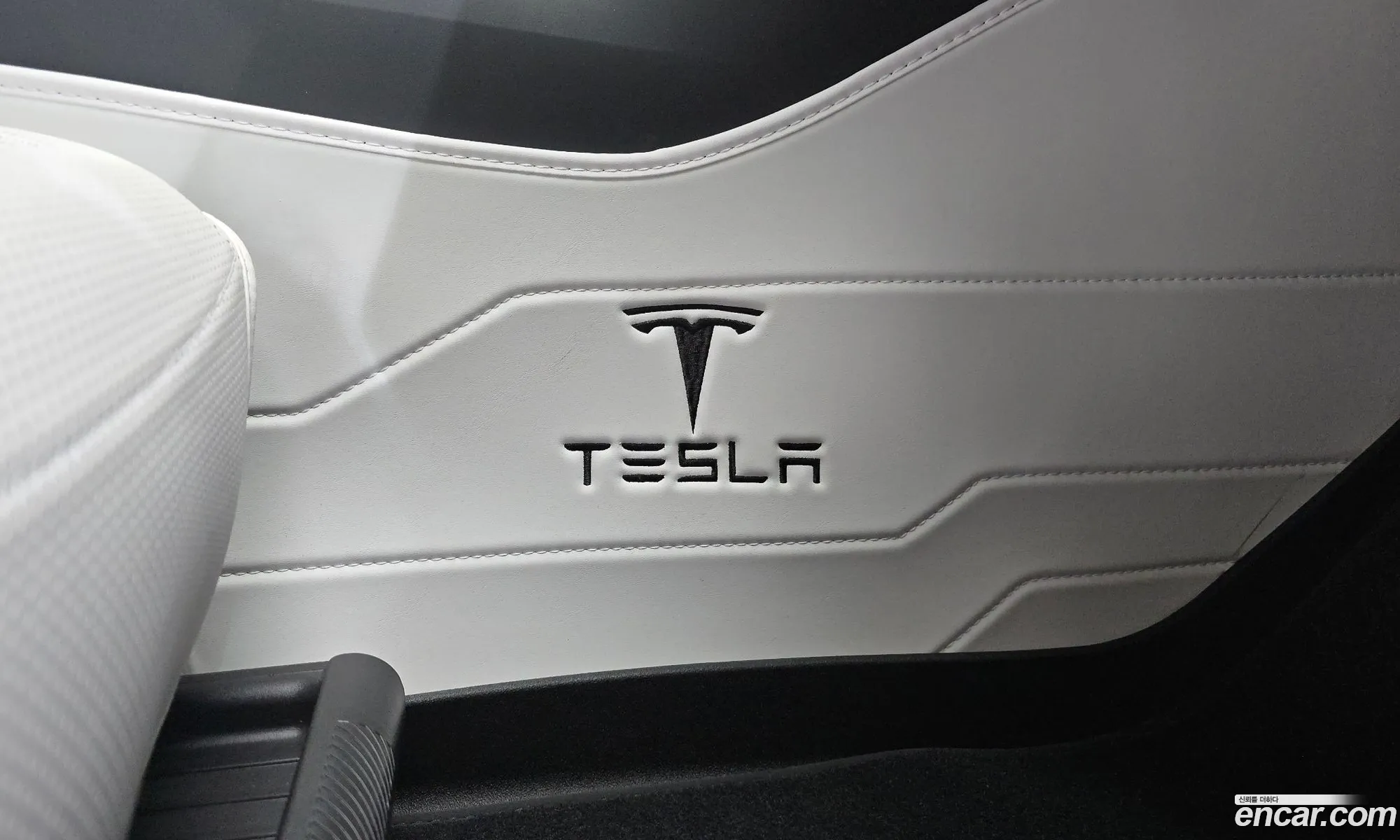 Tesla Model Y 2025 LRWYGCFJ5SC029671 — 13