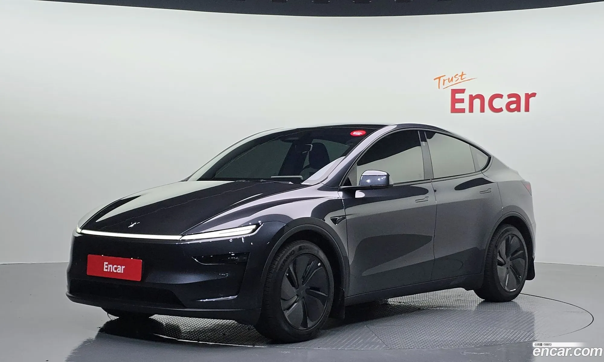 Tesla Model Y 2025 LRWYGCFJ5SC029671 — 26