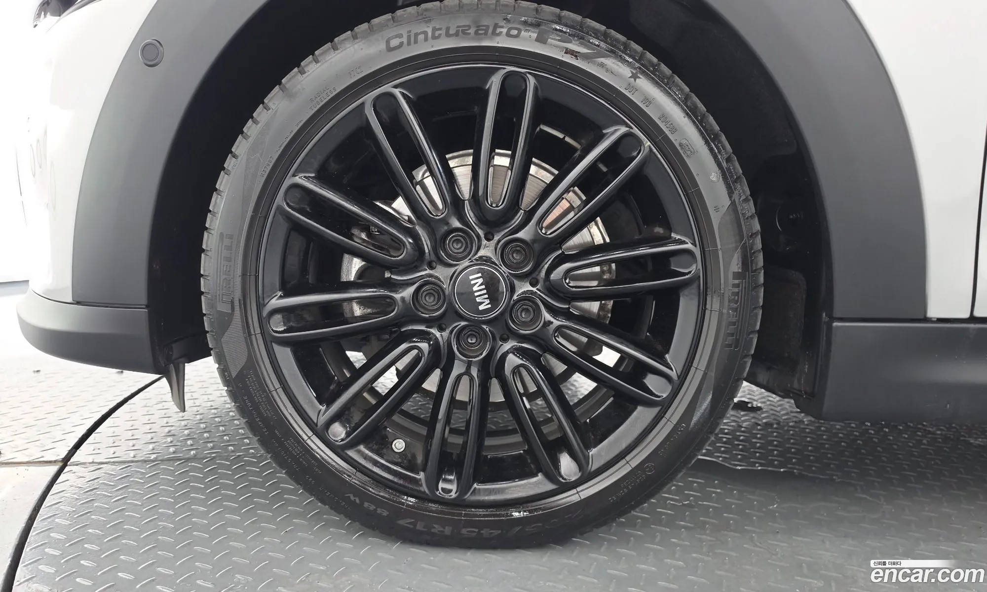 Mini Cooper Convertible 2024 WMW31DL06R3S29904 — 10