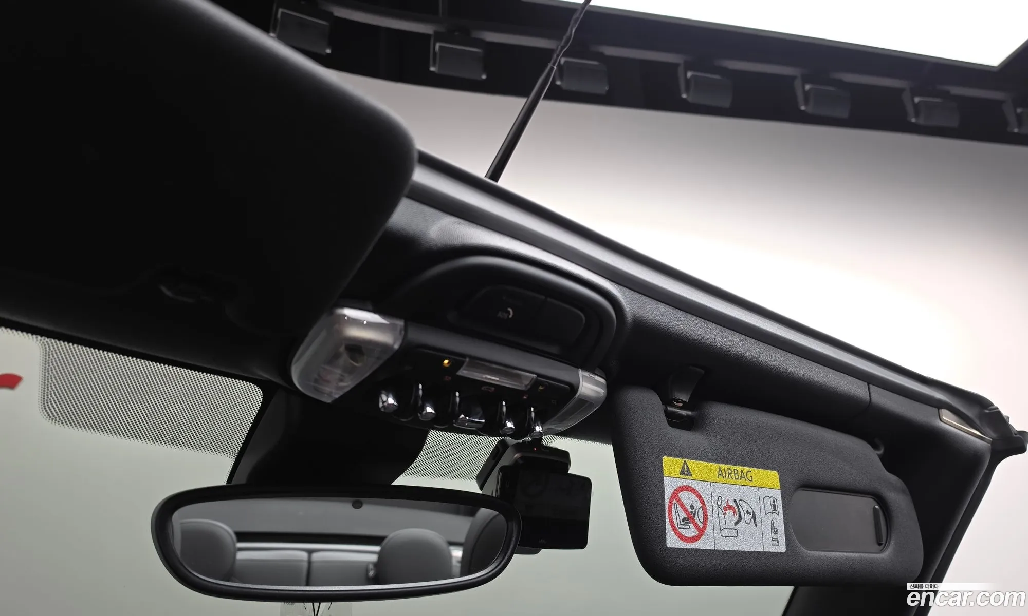 Mini Cooper Convertible 2024 WMW31DL06R3S29904 — 15
