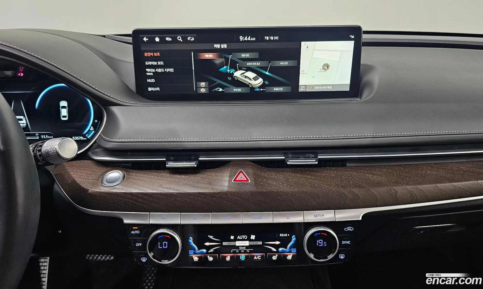Genesis G80 2021 KMTGB41CDMU091457 — 9