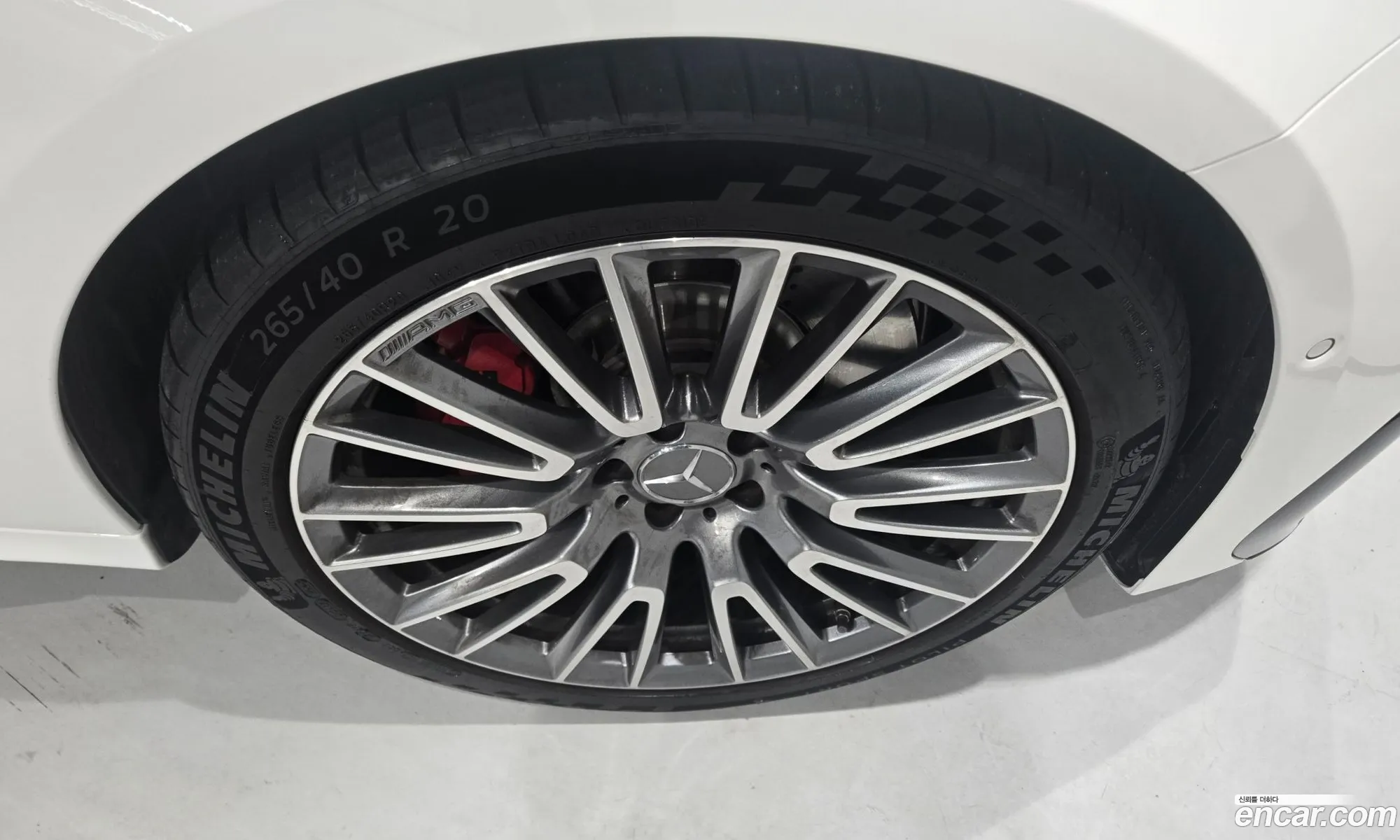 Mercedes-Benz E-Class W214 2026 — 15