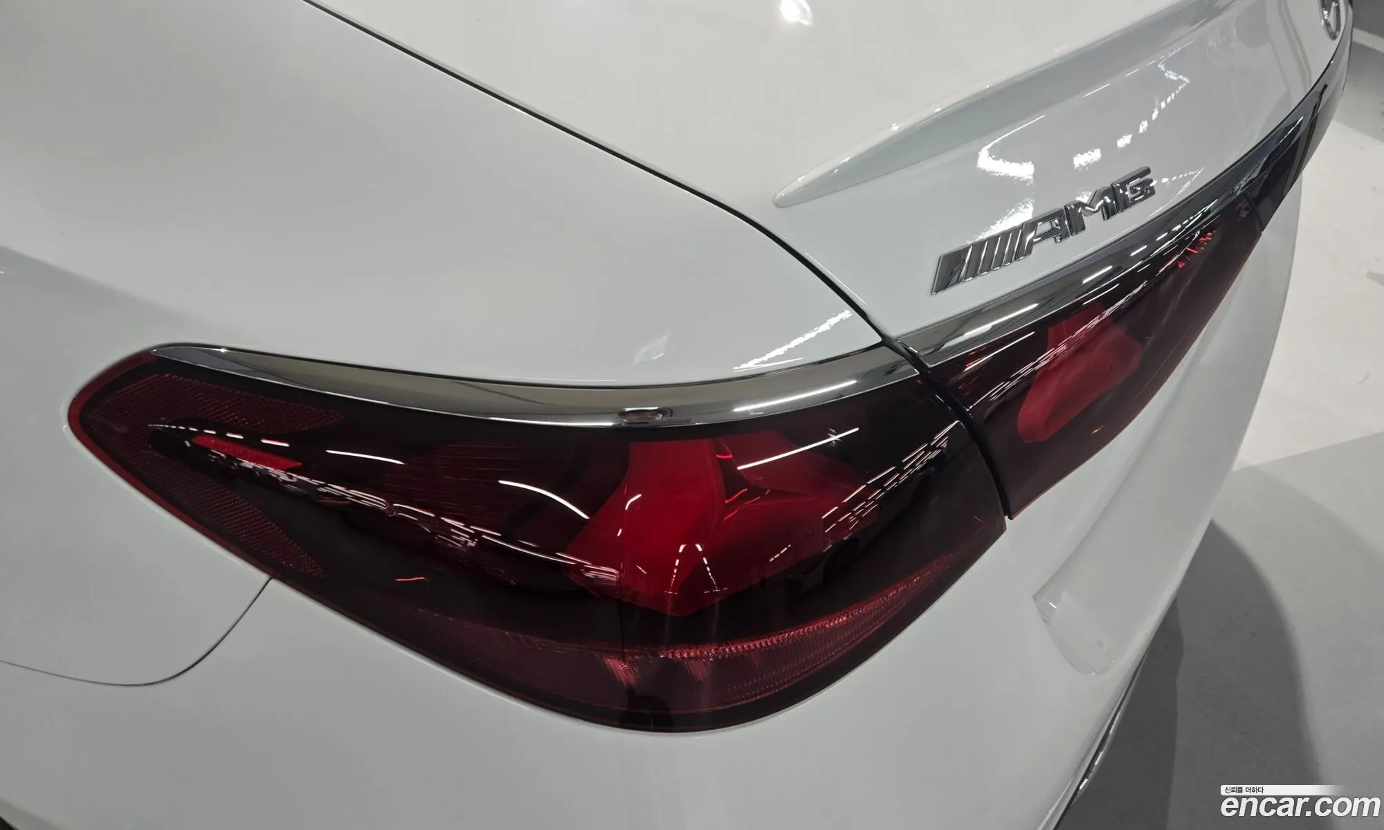 Mercedes-Benz E-Class W214 2026 — 6