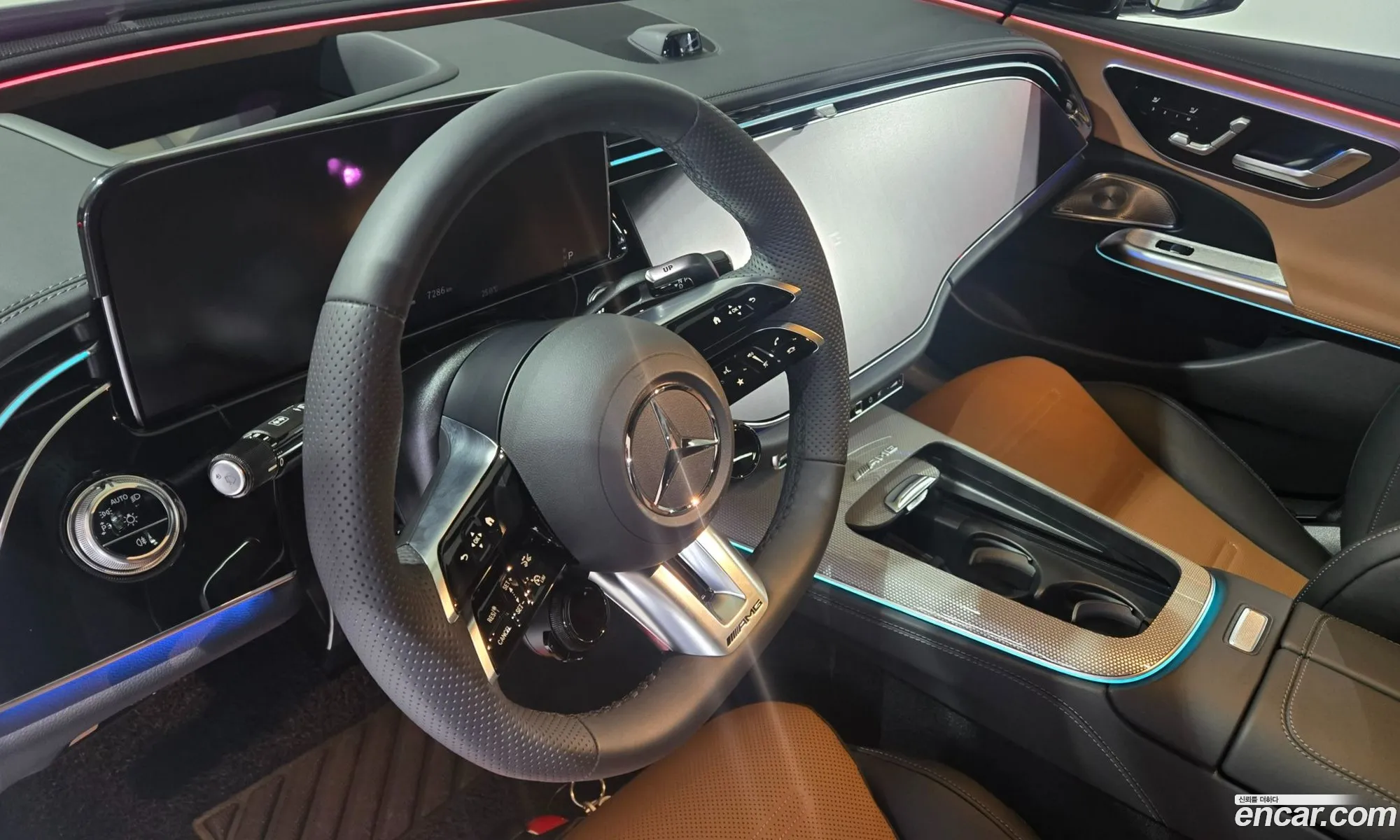 Mercedes-Benz E-Class W214 2026 — 19