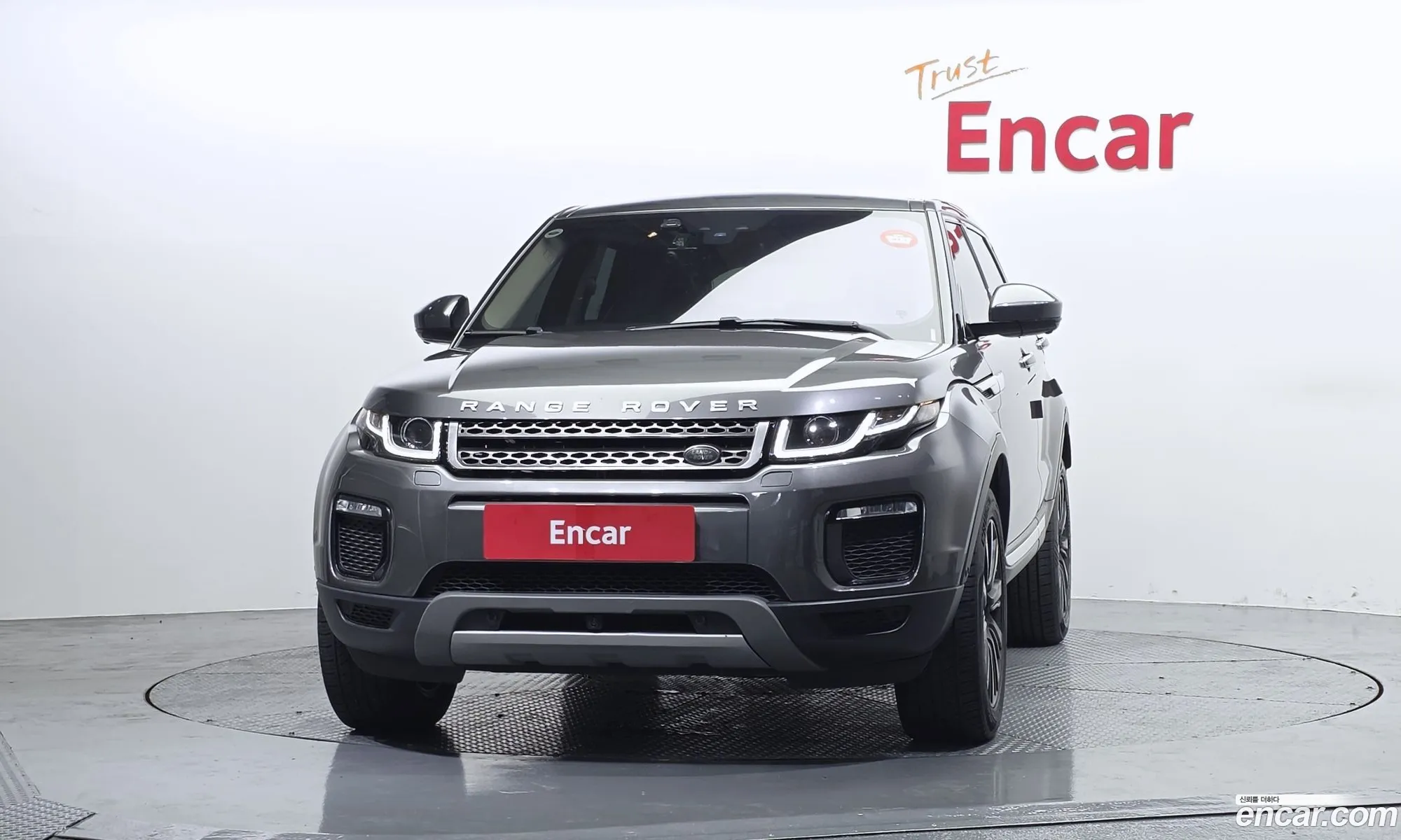Land Rover Range Rover Evoque 2018 — 3