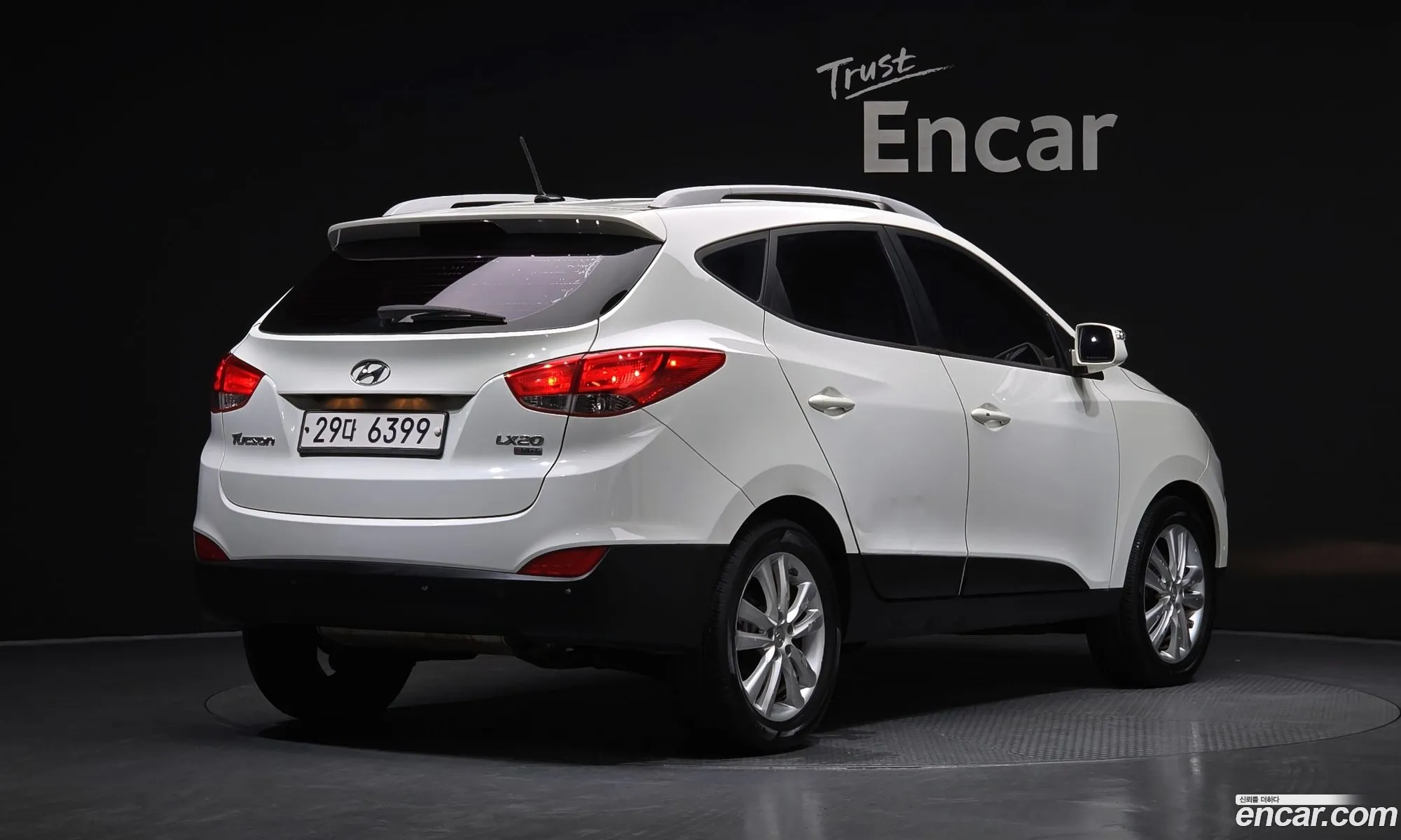 Hyundai Tucson ix 2011 — 17