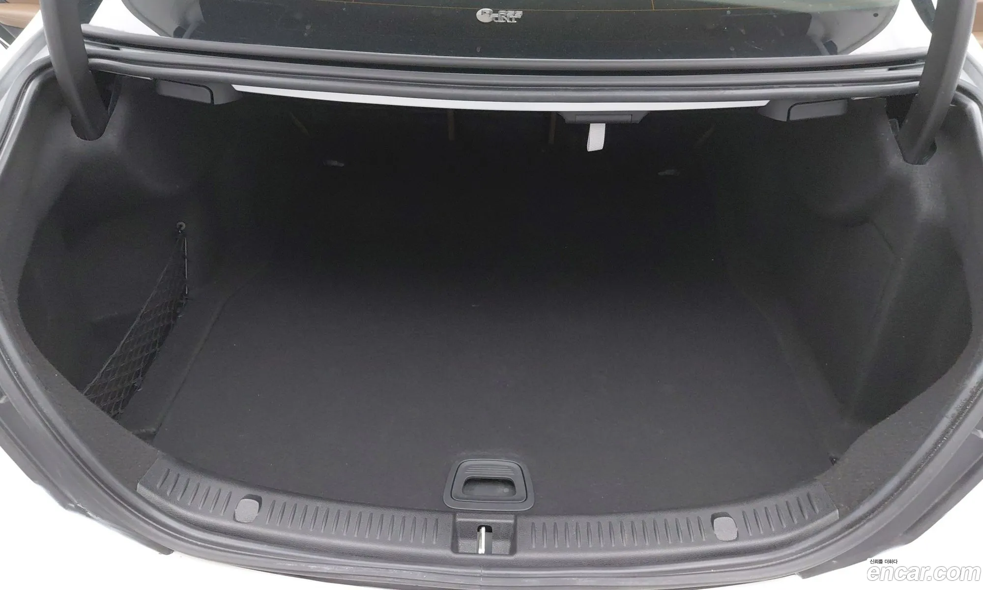 Mercedes-Benz E-Class W213 2022 — 16
