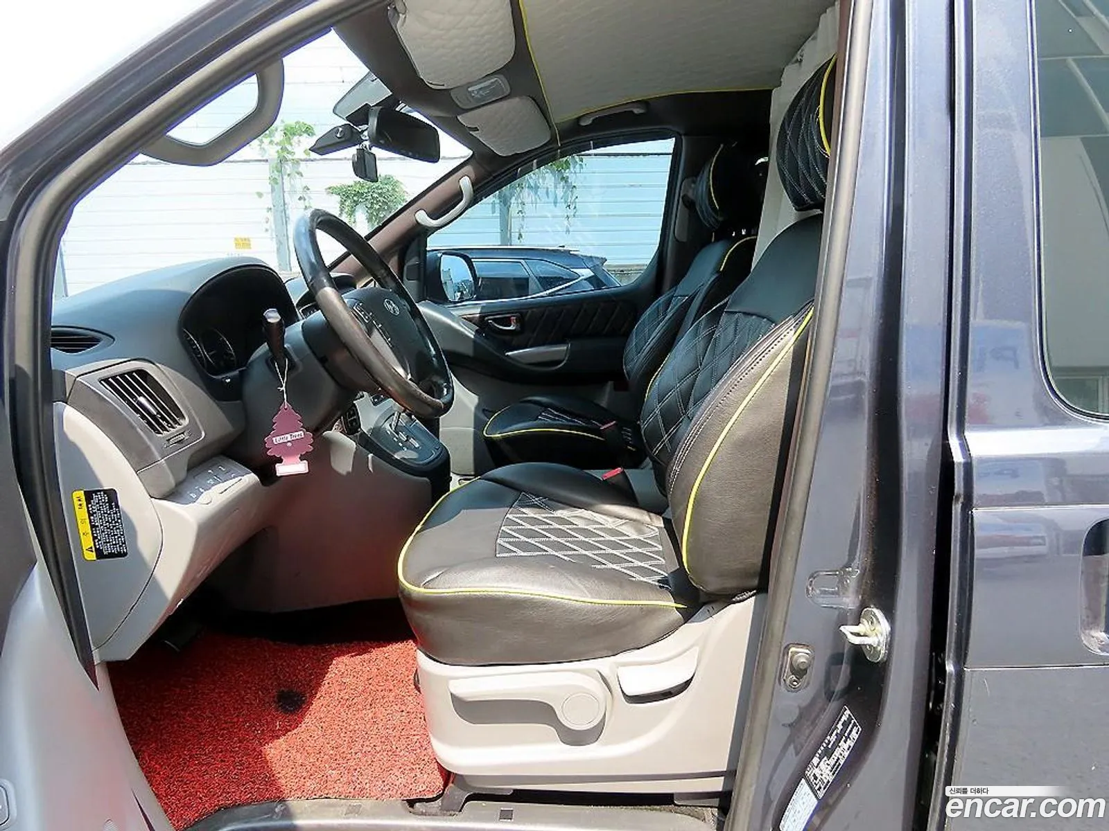 Hyundai Grand Starex 2018 — 11