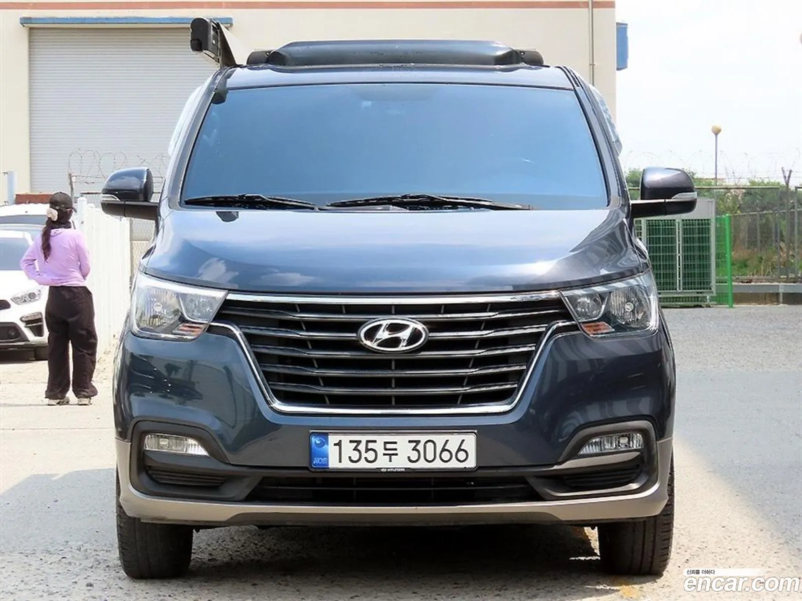 Hyundai Grand Starex 2018 — 13