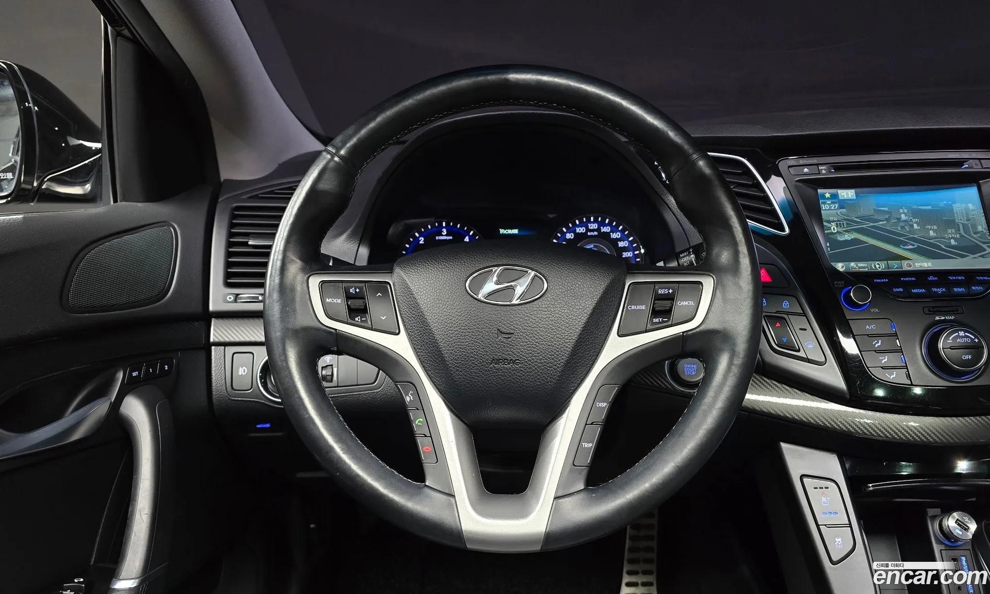 Hyundai i40 Saloon 2014 — 19