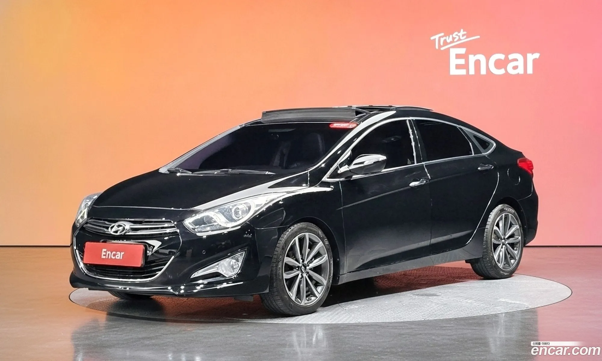 Hyundai i40 Saloon 2014 — 13
