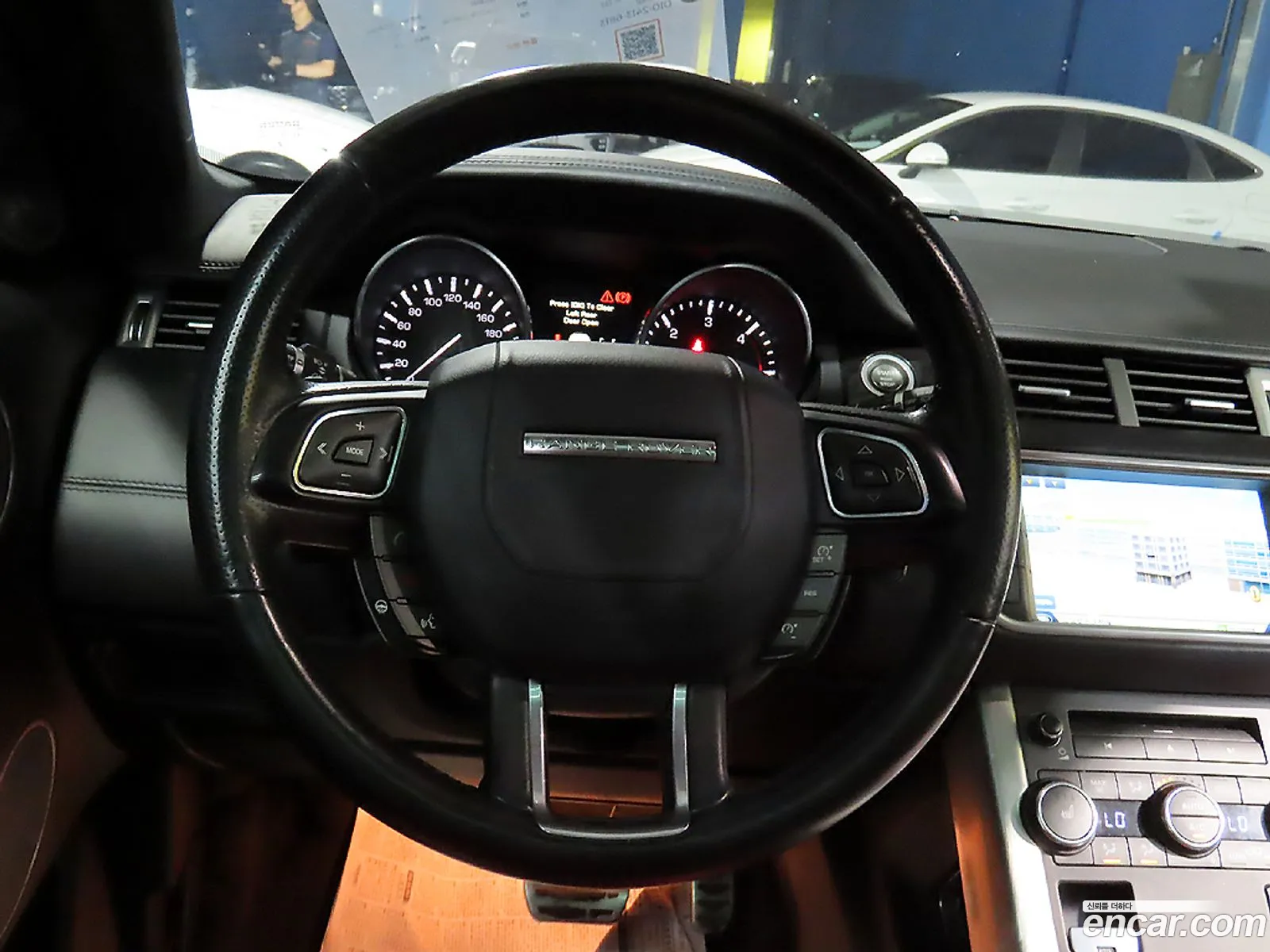 Land Rover Range Rover Evoque 2014 — 14