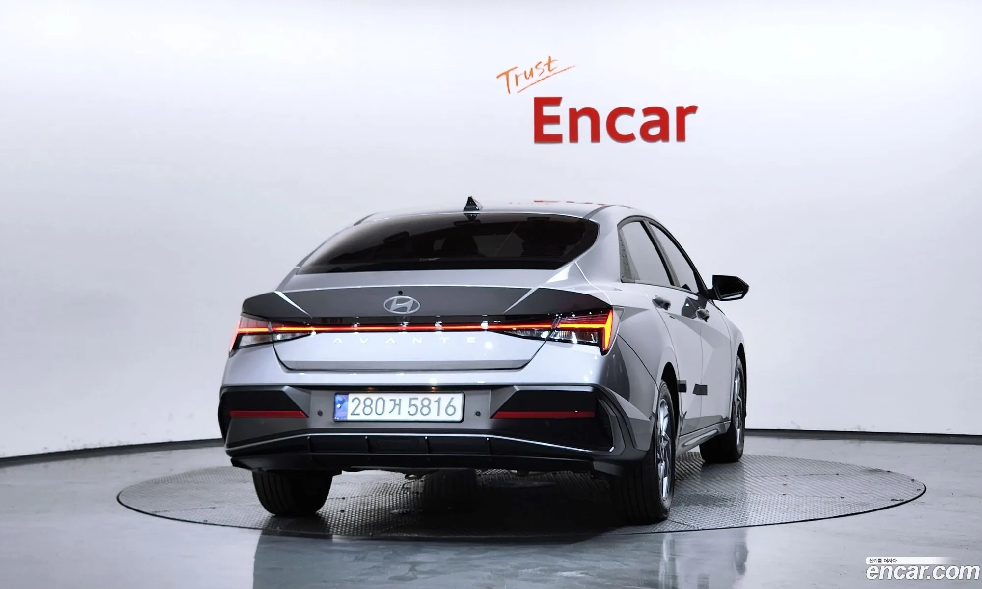 Hyundai Elantra 2025 — 29