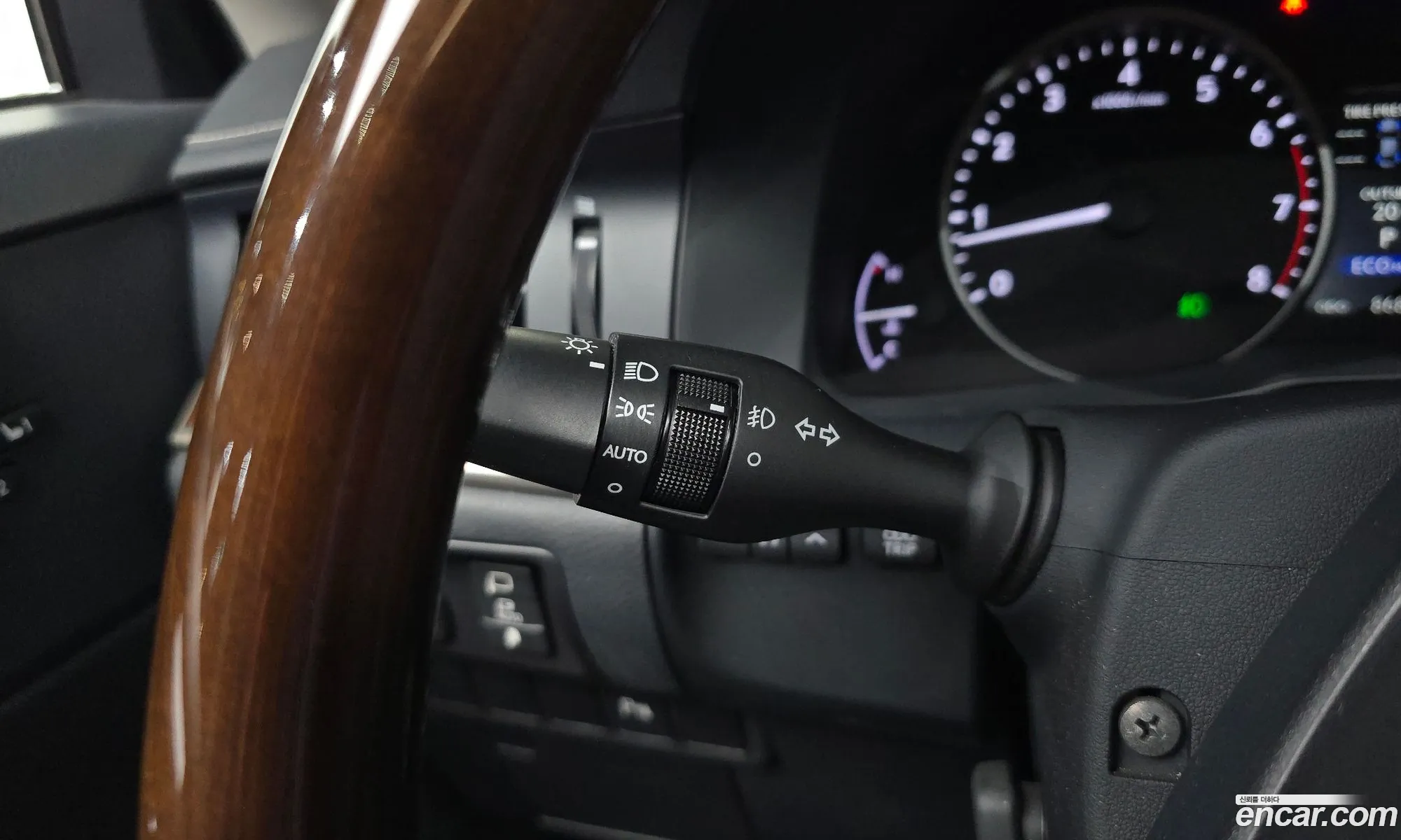 Lexus ES350 2014 — 13