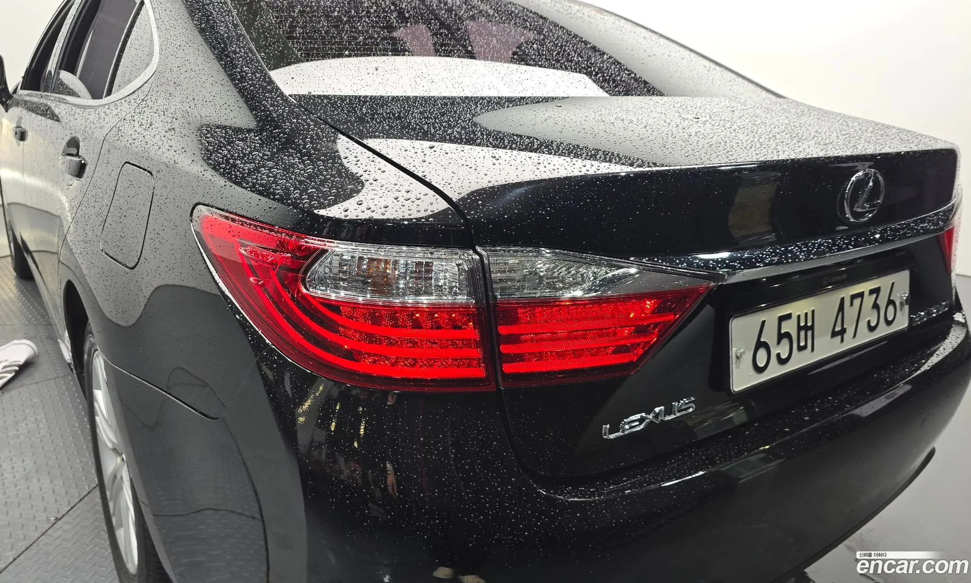 Lexus ES350 2014 — 26
