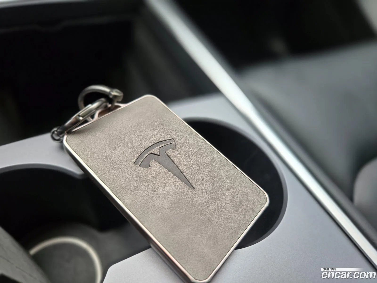 Tesla Model Y 2023 — 14
