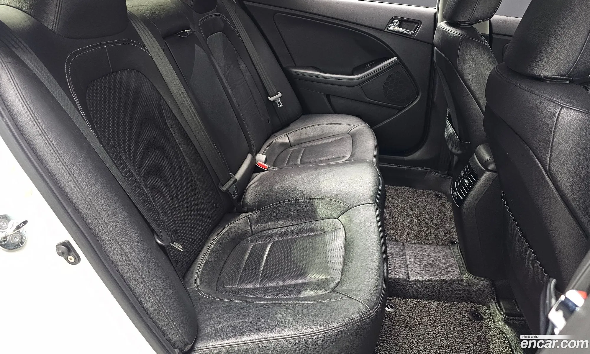 Kia K5 Hybrid 2013 — 13