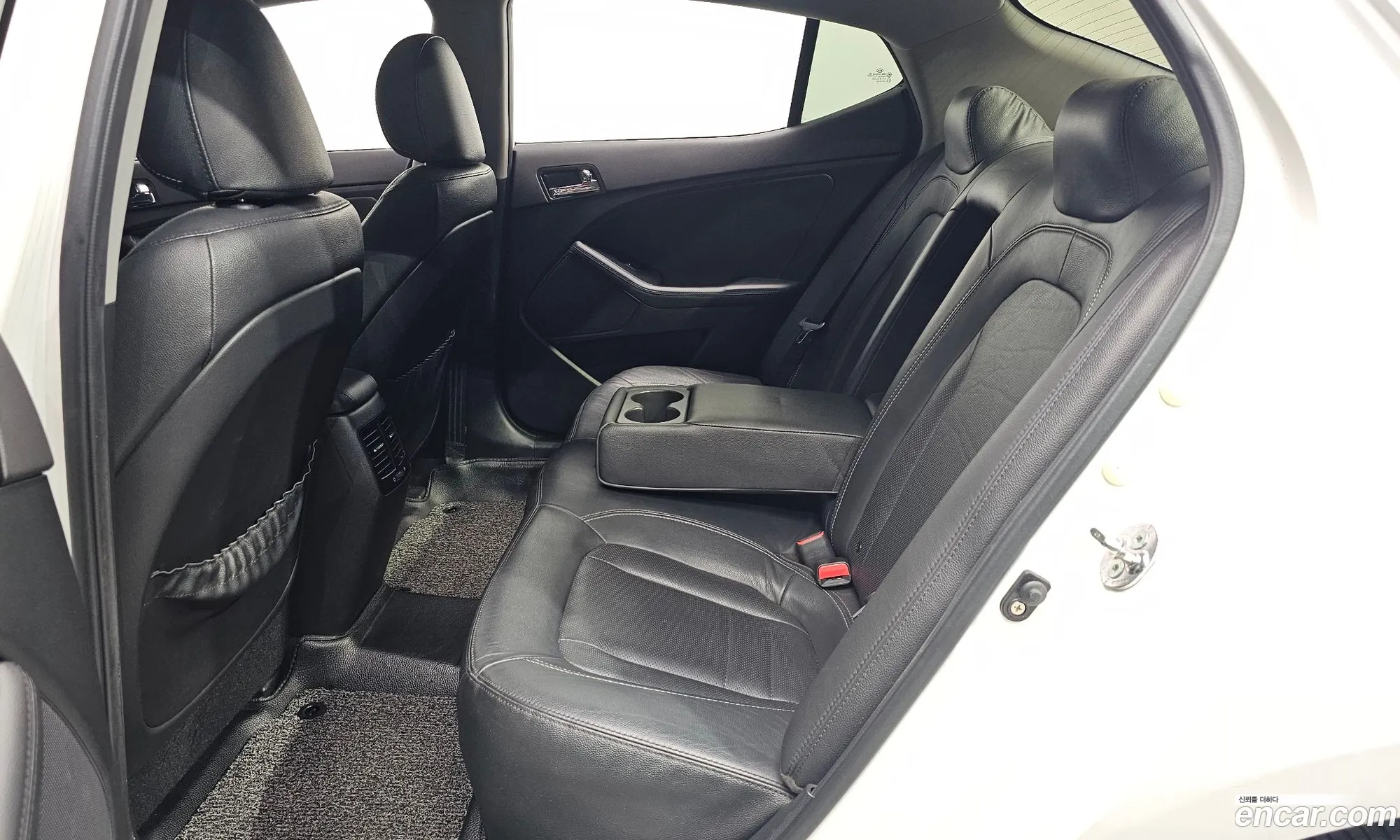 Kia K5 Hybrid 2013 — 21