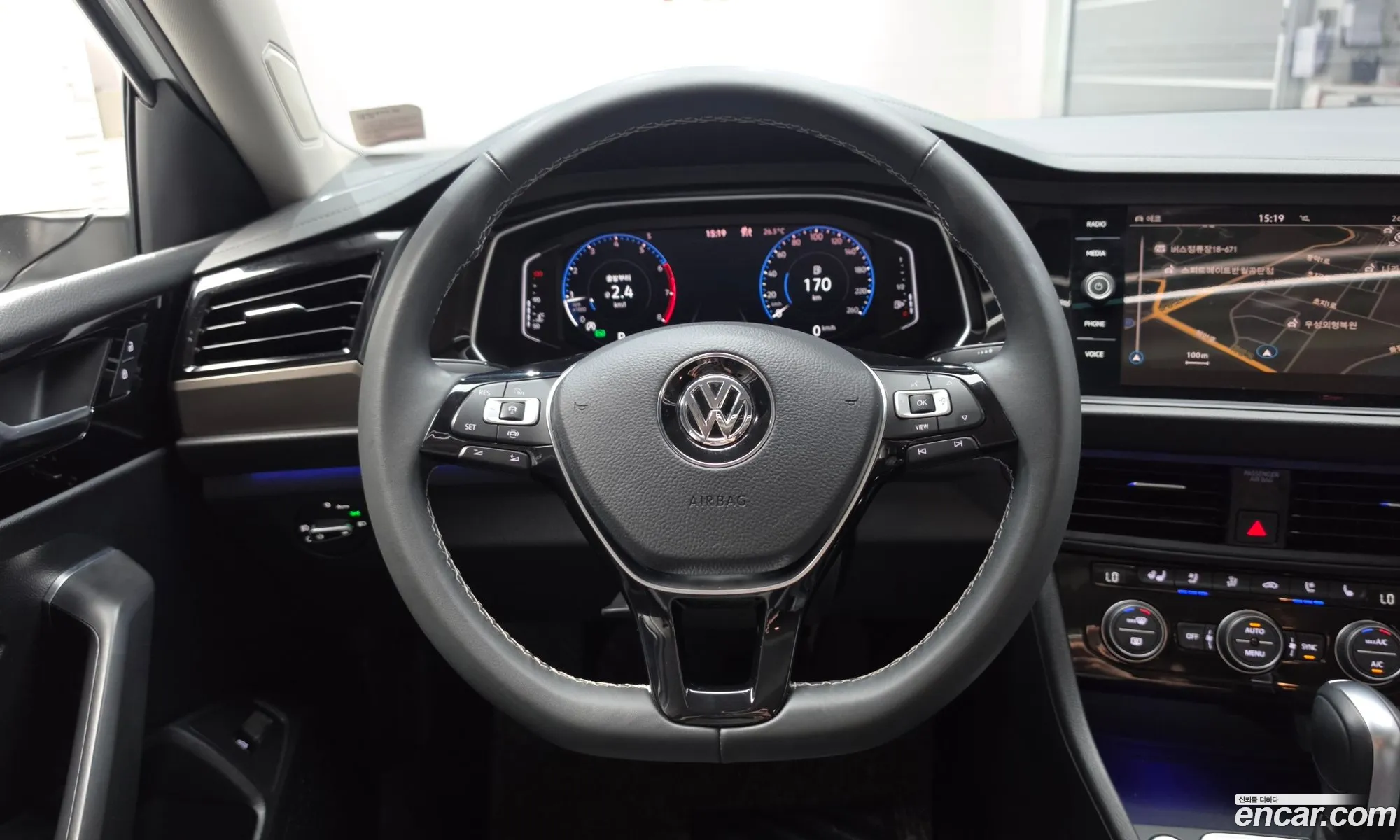 Volkswagen Jetta 7th Gen 2021 — 17