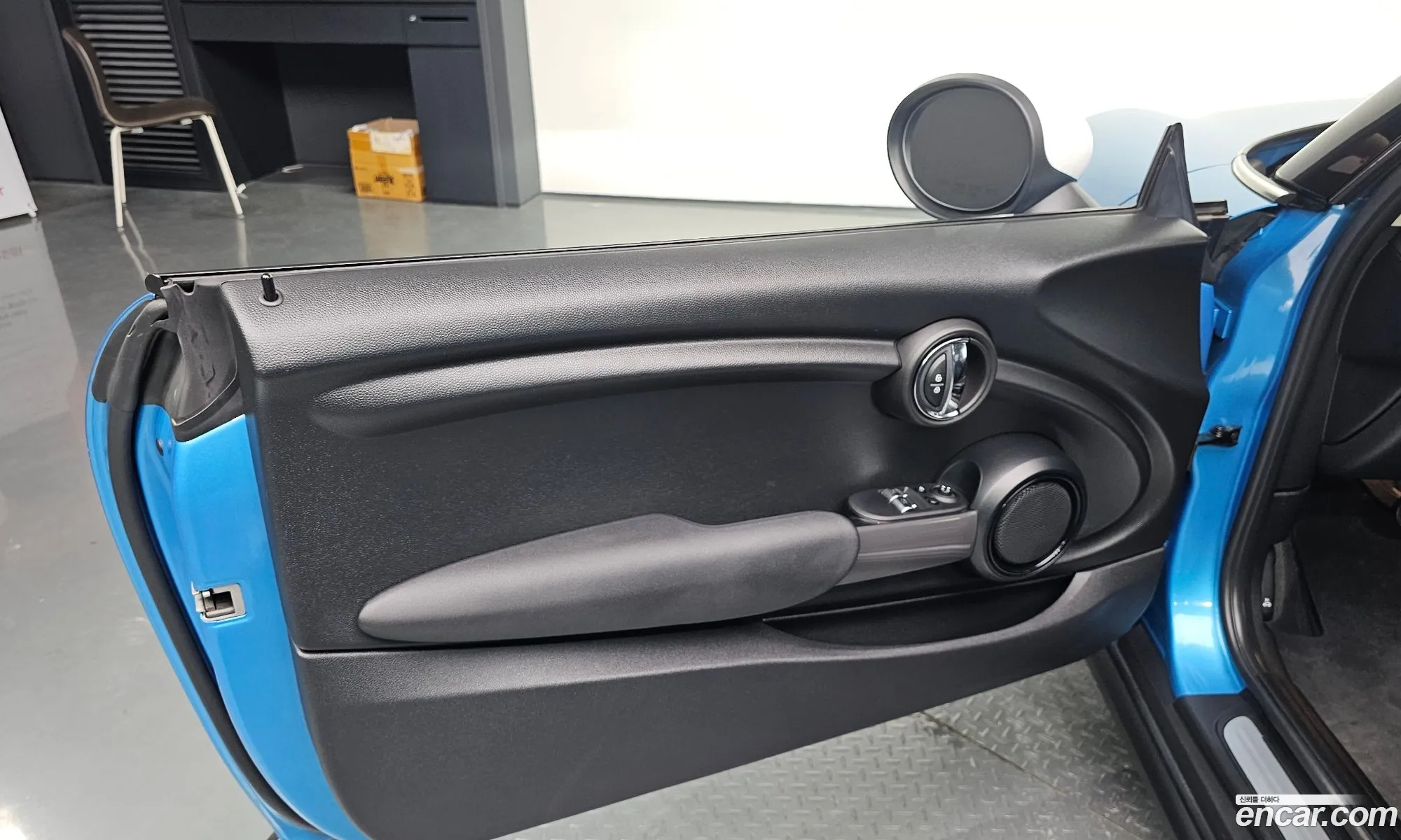 Mini Cooper 2018 WMWXP5100J2F93807 — 25