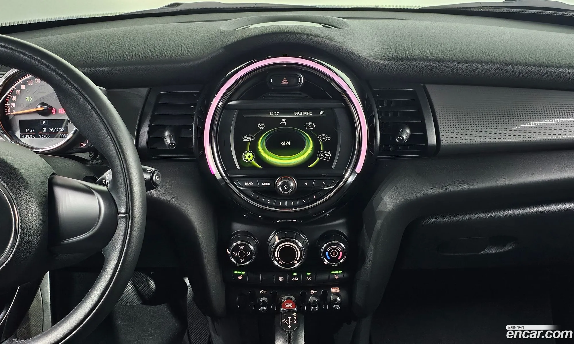 Mini Cooper 2018 WMWXP5100J2F93807 — 11