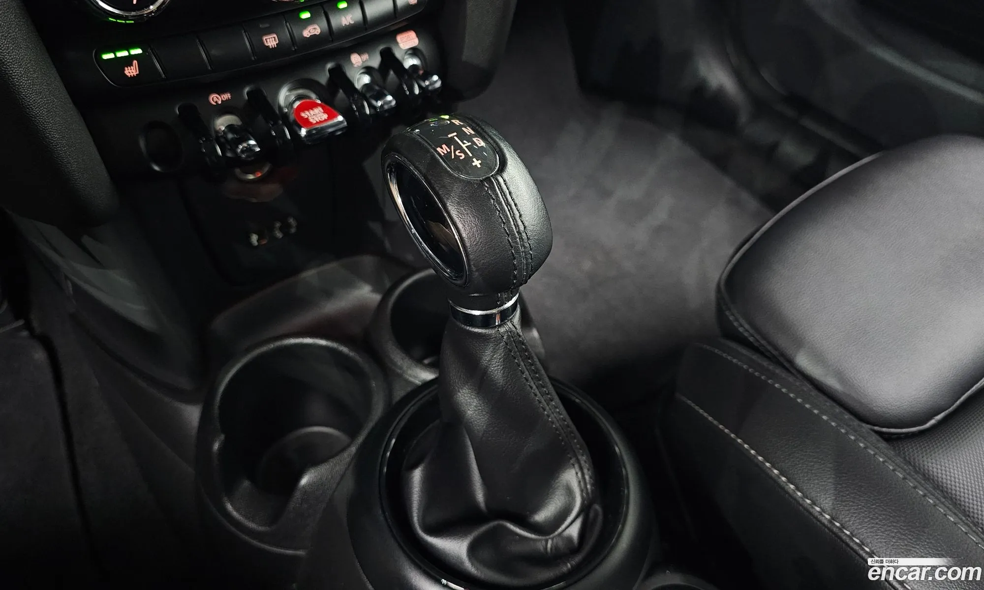 Mini Cooper 2018 WMWXP5100J2F93807 — 5